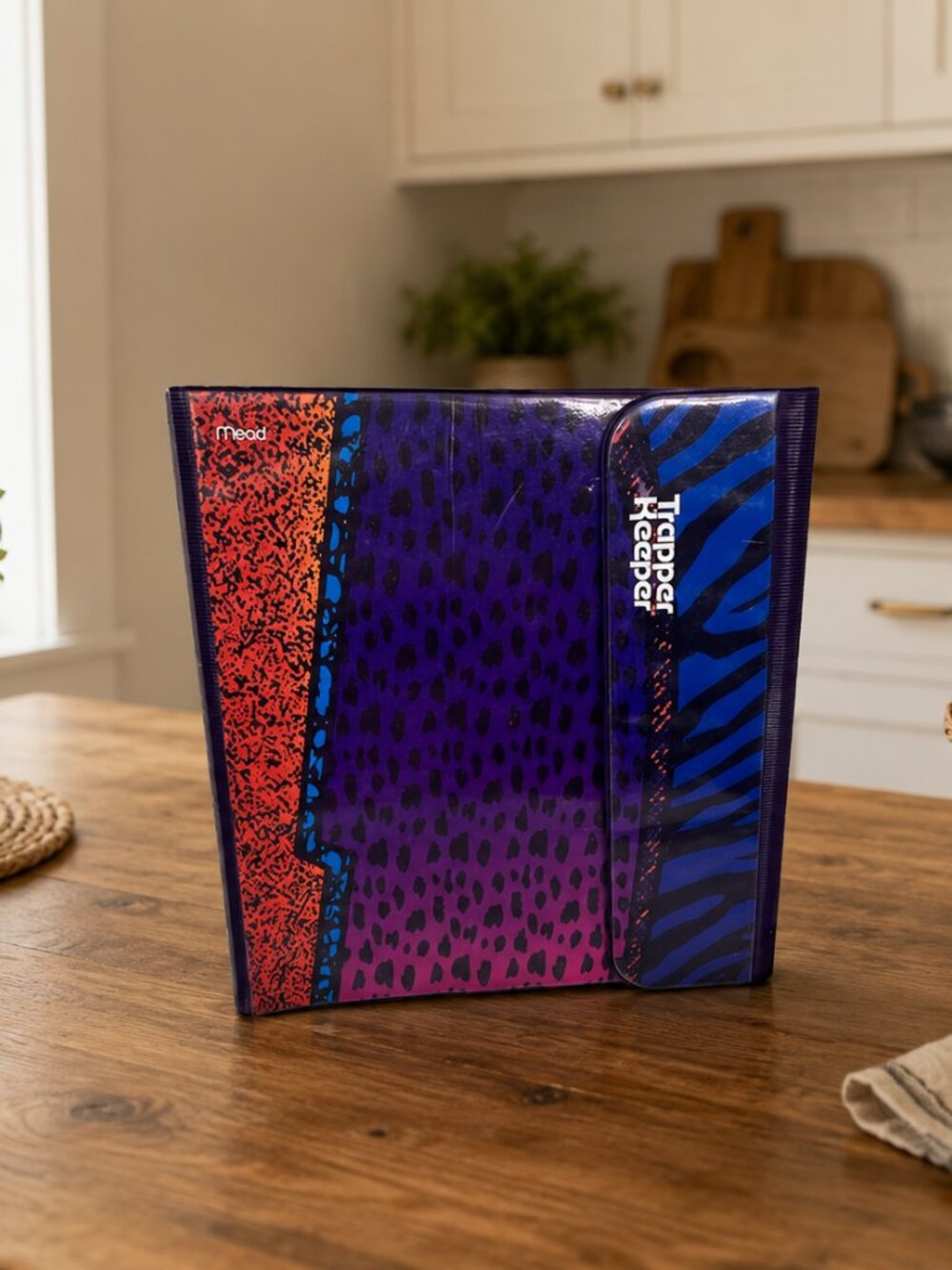 Trapper Keeper - Vintage Retro Style Portfolio Binder Animal Print WITH FOLDERS